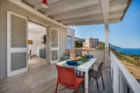 La Veranda Sul Mare Apartment 2 Km from the Zingaro Nature Reserve