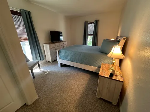 Second Floor 2-Bedroom Condo in Southern Dunes