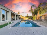 Heated Pool and Spa Oasis - Stunning Arizona Retreat