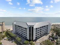 Oceanfront Top Floor Villa, Large Balcony, & Community Pool in Wild Dunes! Hotels in Isle of Palms