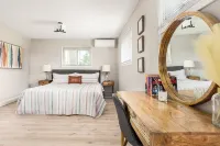 Charming Farm Retreat with Modern Comfort - Exquisite Tranquility Escape