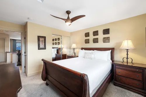 Unobstructed Views and Luxury Amenities - Stunning Oceanfront Oasis