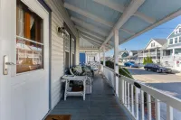 Large Wrap-Around Porch and Outdoor Shower - Spacious Retreat