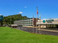 Clarion Hotel Conference Center Hotels in Maggie Valley