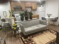 Lovely Cozy 2 Bedroom Apartment