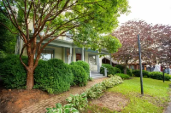 Washington Street Quarters Hotels in 