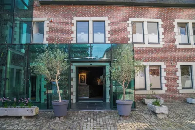 أوتل أو كومتي دي ميرسي فنادق في 