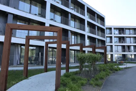 Hoom Home & Hotel Järfälla Отели в г. Vallingby