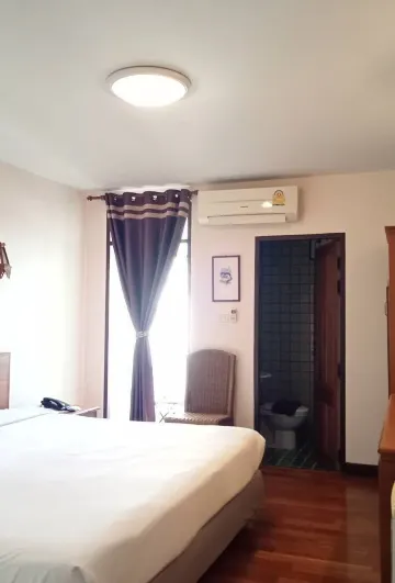 ห้องสแตนดาร์ด เตียงใหญ่ 1 เตียง