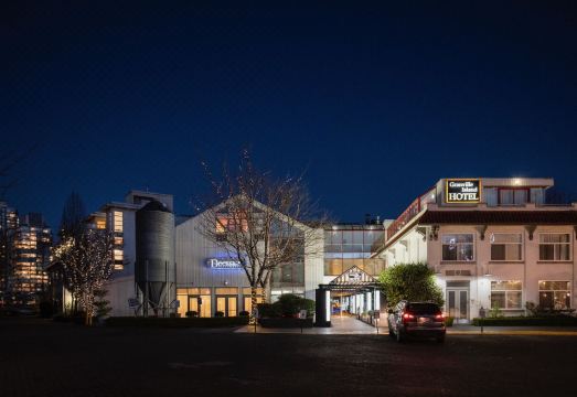 그랜빌 아일랜드 호텔의 야경