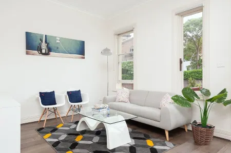 Stunning Sydney Home 5 Отели в г. Millers Point
