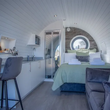 Bracken Burrows - 1 Bedroom Pod - New Hedges