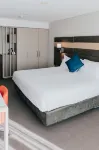 Novotel Newcastle Beach - Beach
