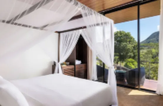 Ferndale Retreat Hotels in Meemure