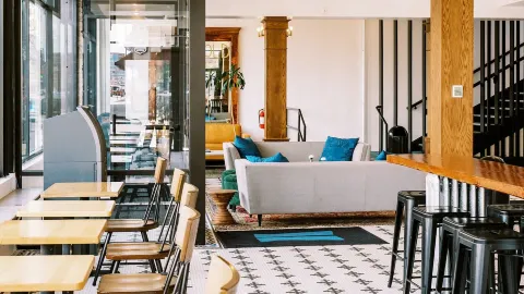 11th Avenue Hostel in Denver