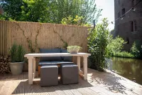 LODGE & LOFT Hotels in Sassenheim