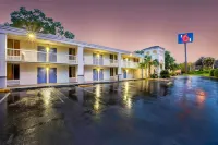 Motel 6 Gainesville, FL Các khách sạn ở Gainesville