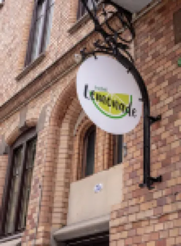 Hotel Lemonade