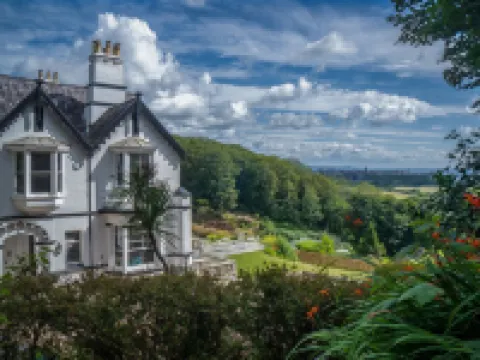 Penally Manor - Luxurious Manor House - Tenby Hotels in Penally
