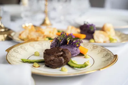 Château de Taradel Отели в г. Лес-Арк