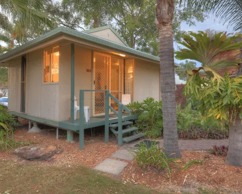 Maroochy River Bungalows Hotels in Diddillibah