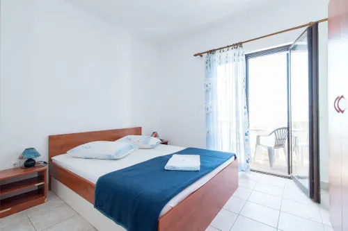 Apartments Neva Hotels in Brac Island