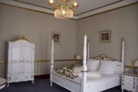 Château de Béguin Hotels in Ygrande