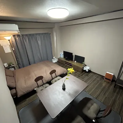 Guest House Zwell Hakata Befu Các khách sạn gần Ga Umebayashi