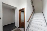 Joivy Elegant Flat Near Seaside