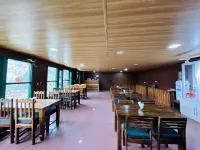 Himalayan High, Auli, by Himalayan Eco Lodges - Frühstück