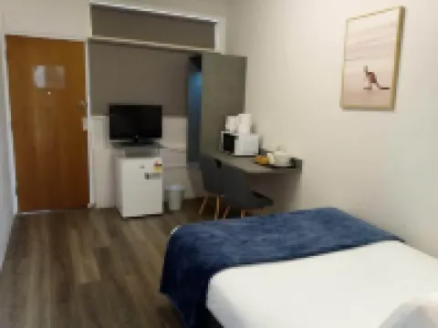 Billabong Motel