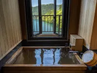 Azumaen - Hot Springs
