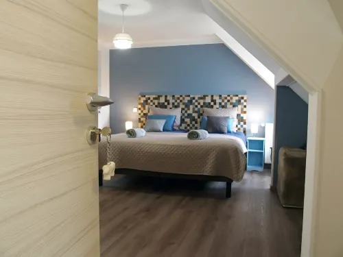 La Ferme de Flo' Hotels in Sens