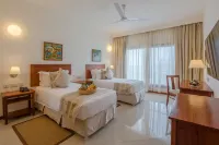 Sea Cliff Court Hotel & Luxury Apartments - Apartments