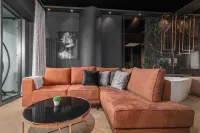 Margi Velvet Apartament 13TH Floor LED Ceiling Bath Pool Hotels in Politz