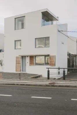 Ocean View by Azores Villas - parking