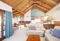 Beechworth Cedar Cottages Hotel a Beechworth
