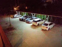Le' Luxe Residence - parking