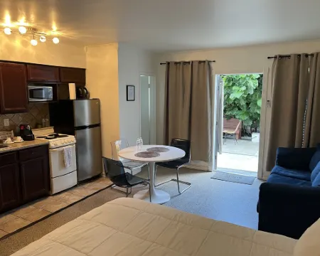 Tiana Beach Inn Hotels in Hollywood