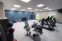 La Quinta Inn & Suites by Wyndham Ankeny IA / Des Moines IA 2402 SE Tones Dr., Ankeny, Io - Gym