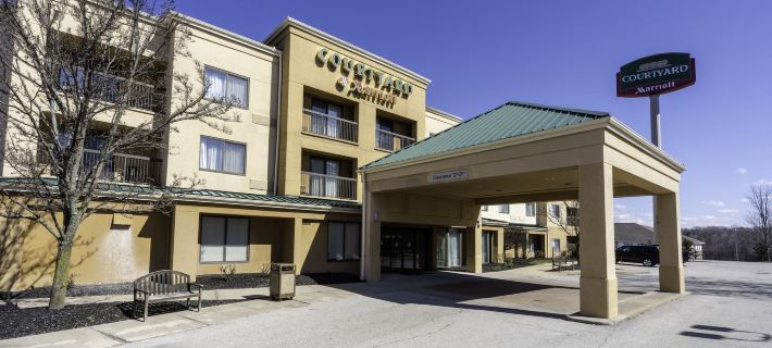 Courtyard Cleveland Willoughby Hotels in Lake County