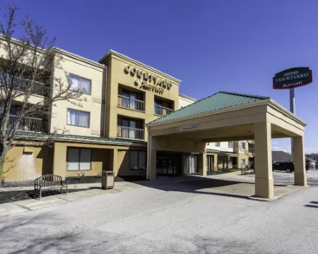 Courtyard Cleveland Willoughby Hoteles en Willoughby