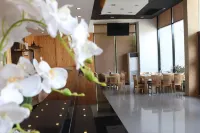 Wisdom Hotel & Residence - breakfast