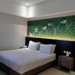 Emerald Hotel Hotel dekat Bengkel " Nila Motor "