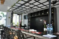 Vimean Sovannaphoum Resort - bar
