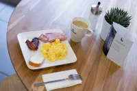 Akena Nantes Atlantis Zénith - breakfast