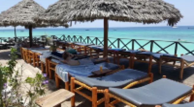 Langi Langi Beach Bungalows
