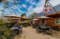 Crown & Punchbowl Hotels in Little Wilbraham