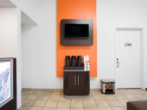 Motel 6 Kingman, AZ - Route 66 West Hotels in Kingman