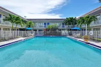 Motel 6 Dania Beach, FL